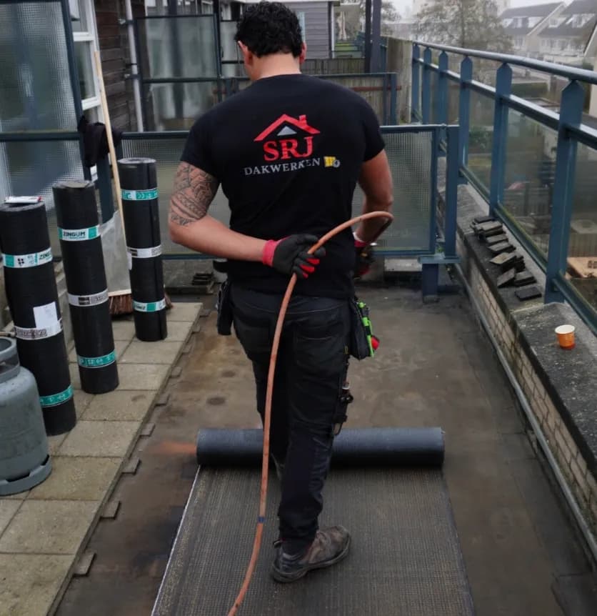 Balkon dak renovatie met bitumen